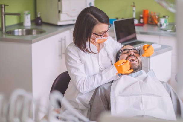 Best Broken or Cracked Tooth Emergency Dentist in Munroe Falls, OH
